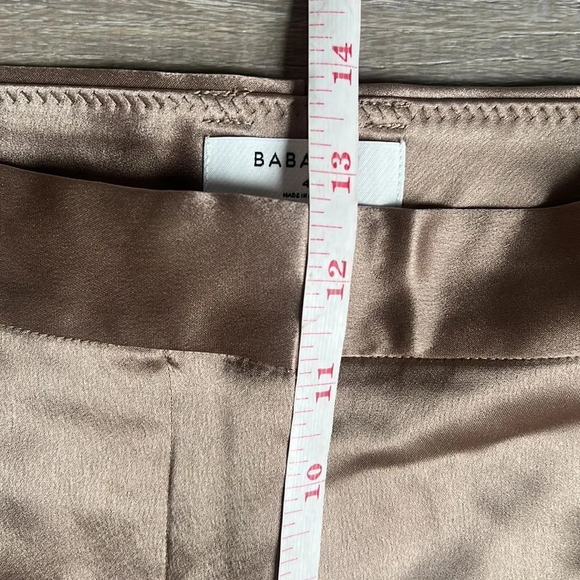 Aritzia Babaton Refined Satin Cargo Pant - Picture 9 of 15